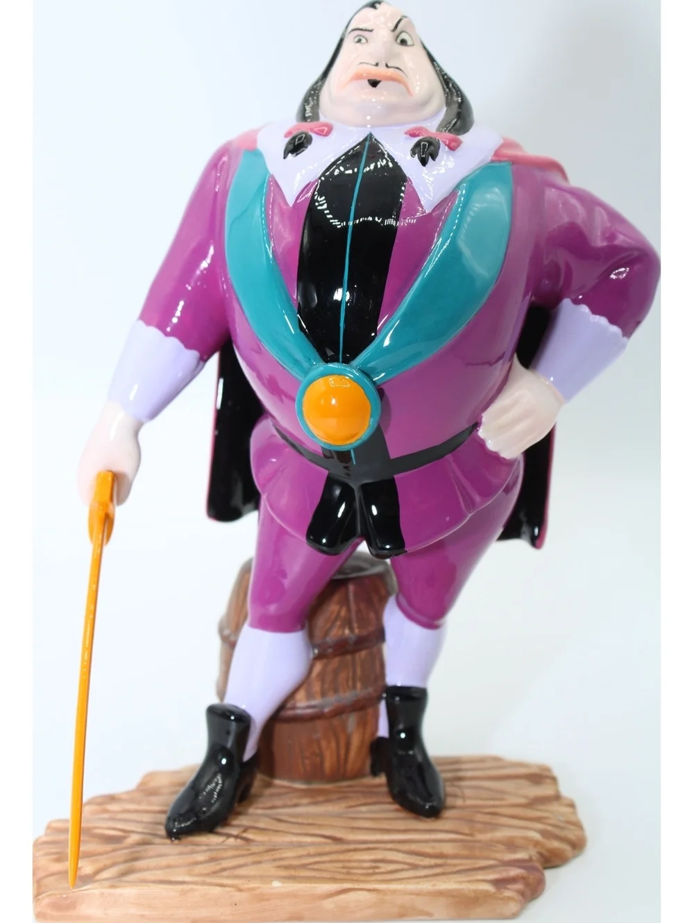 NWT VTG Disney Pocahontas Villain Governor John Ratcliffe Porcelain Figurine 8